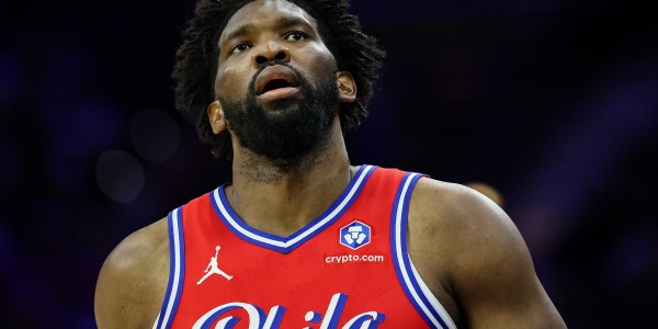 开云体育官网-纳斯：恩比德凌晨3点多发现身体不适 现在最重要的是他手术顺利